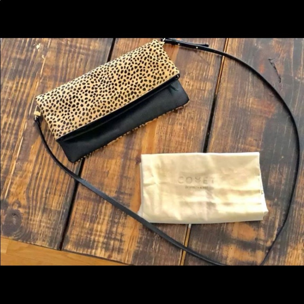Stella and Dot Covet Leopard crossbody purse